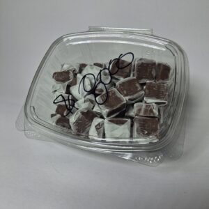 Dulce de caramelo cuadrado